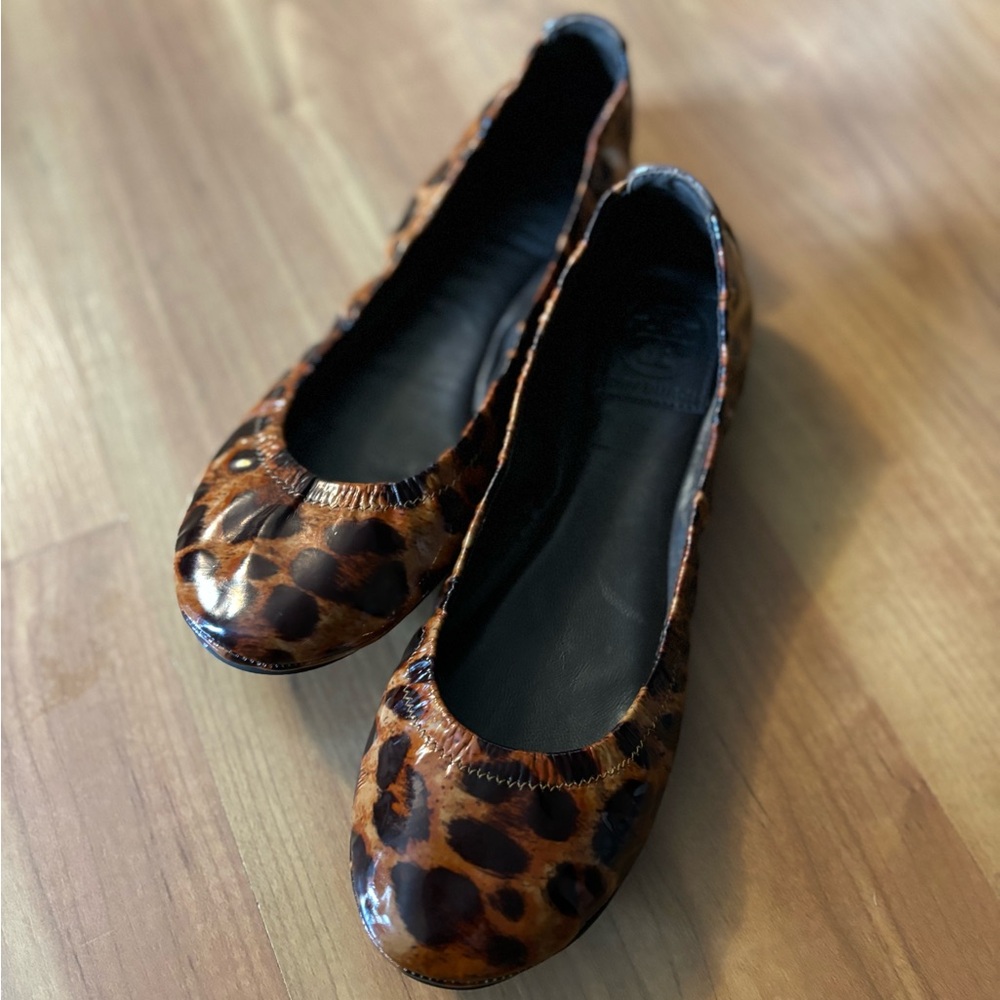 TORY BURCH Leopard Print Ballet Flats - Size 8